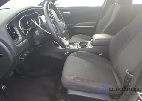 2016 Dodge Charger Sxt z USA, uszkodzony, nr VIN 2C3CDXHG5GH317553